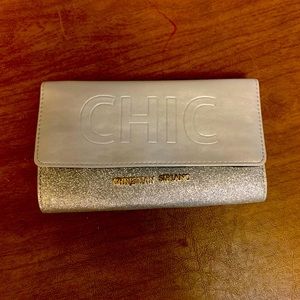 Christian Siriano Chic clutch